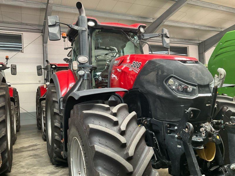 Case IH tum 300 CVX