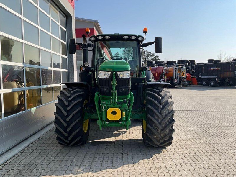 John Deere 6R185