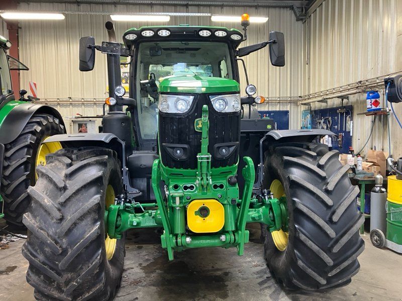 John Deere 6R215 mit FKH & FZW/ Garantie bis 2028