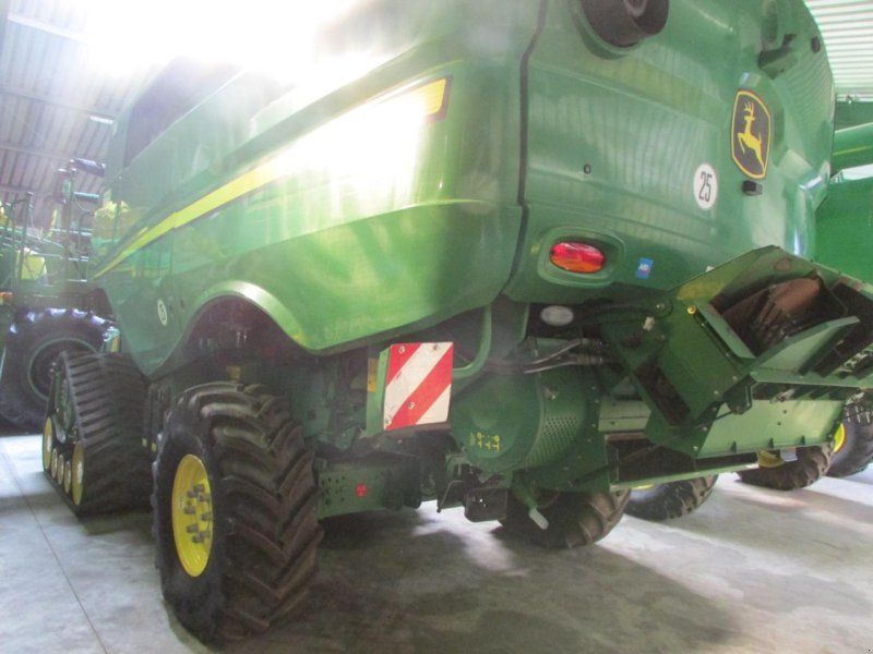 John Deere S 685i