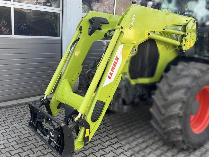 Claas FL 140
