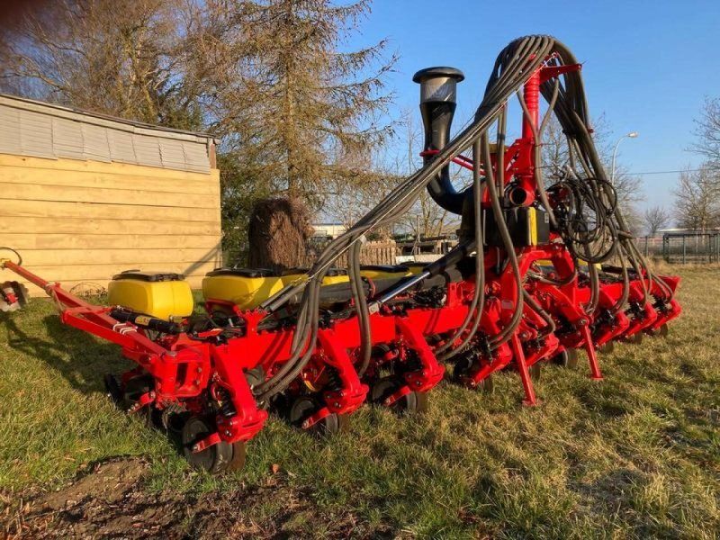 Väderstad TEMPO TPV 9