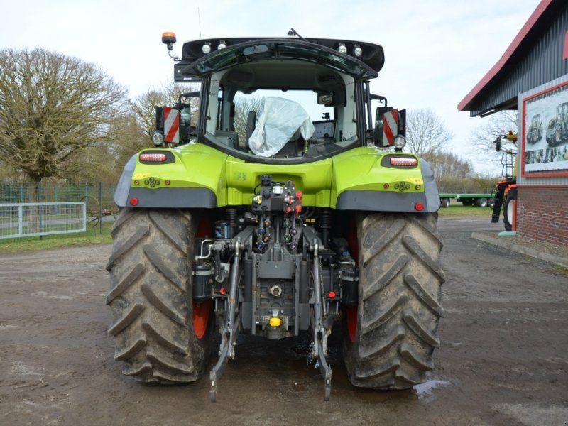Claas ARION 660 CMATIC CEBIS