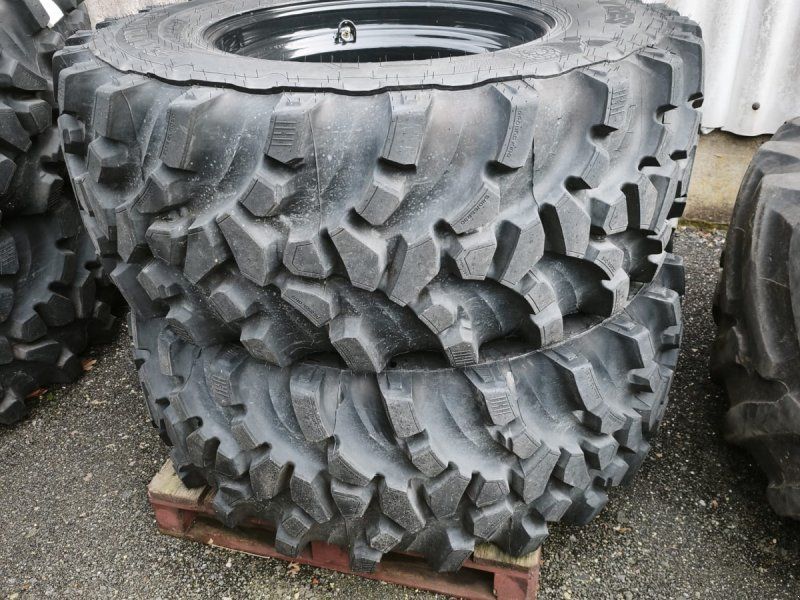 Nokian 650/65R42+540/65R30