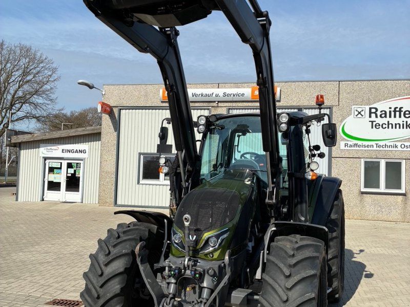 Valtra G135A