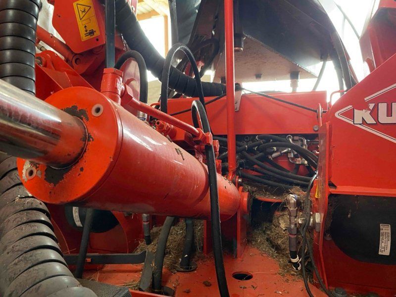 Kuhn FC 883-FF RA