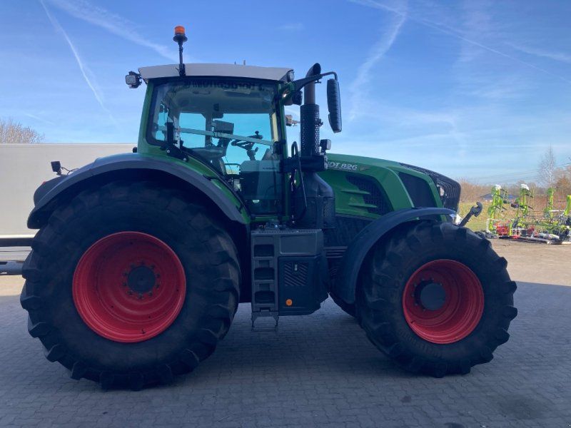 Fendt 826 VARIO PROFI PLUS