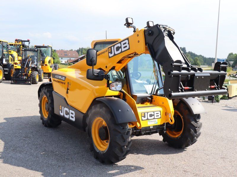 JCB 525-60 AGRI PLUS T5