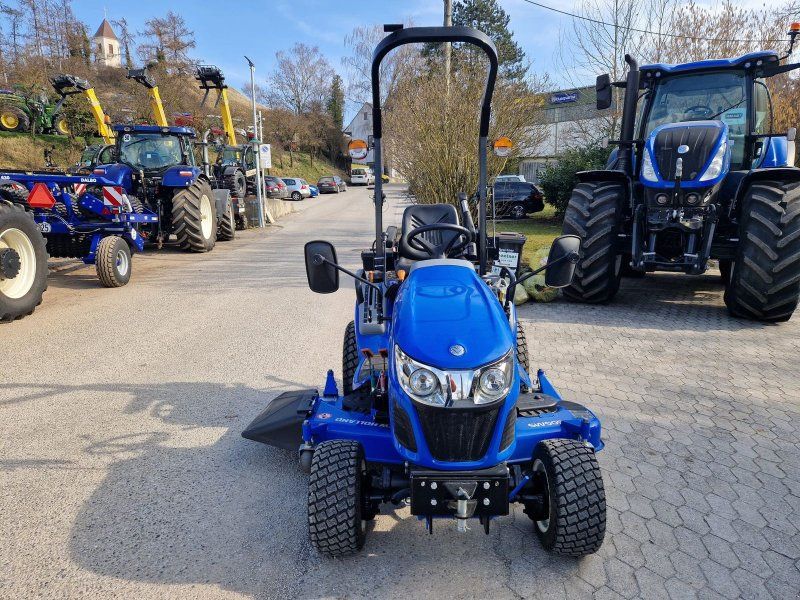 New Holland Boomer 25 C