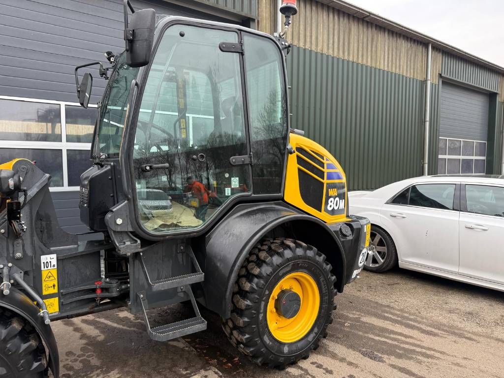 Komatsu WA 80 M-8