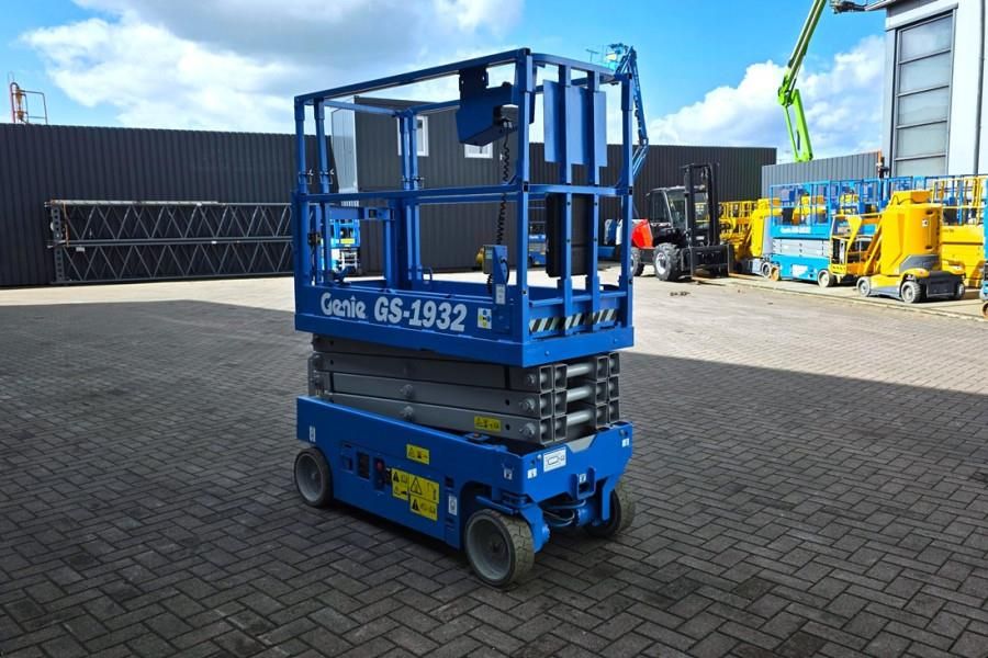 Genie GS1932 Electric, Batteries 2025, Working Height 7.