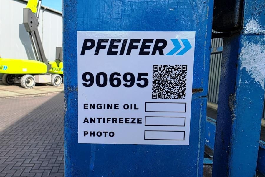 Genie GS2632 Electric, 10m Working Height, Non Marking T