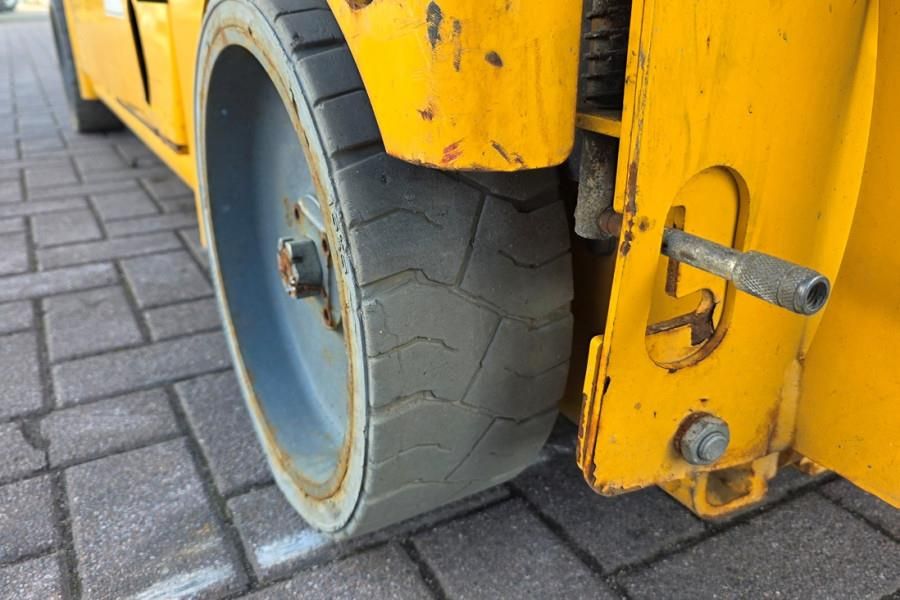 Haulotte Compact 10N Electric, 10m Working Height, 230kg Ca