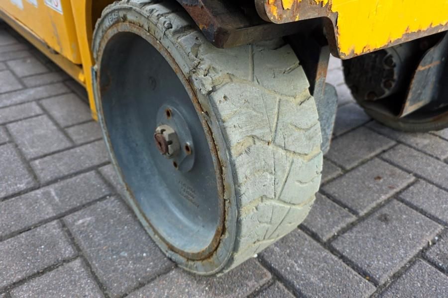 Haulotte Compact 10N Electric, 10m Working Height, 230kg Ca