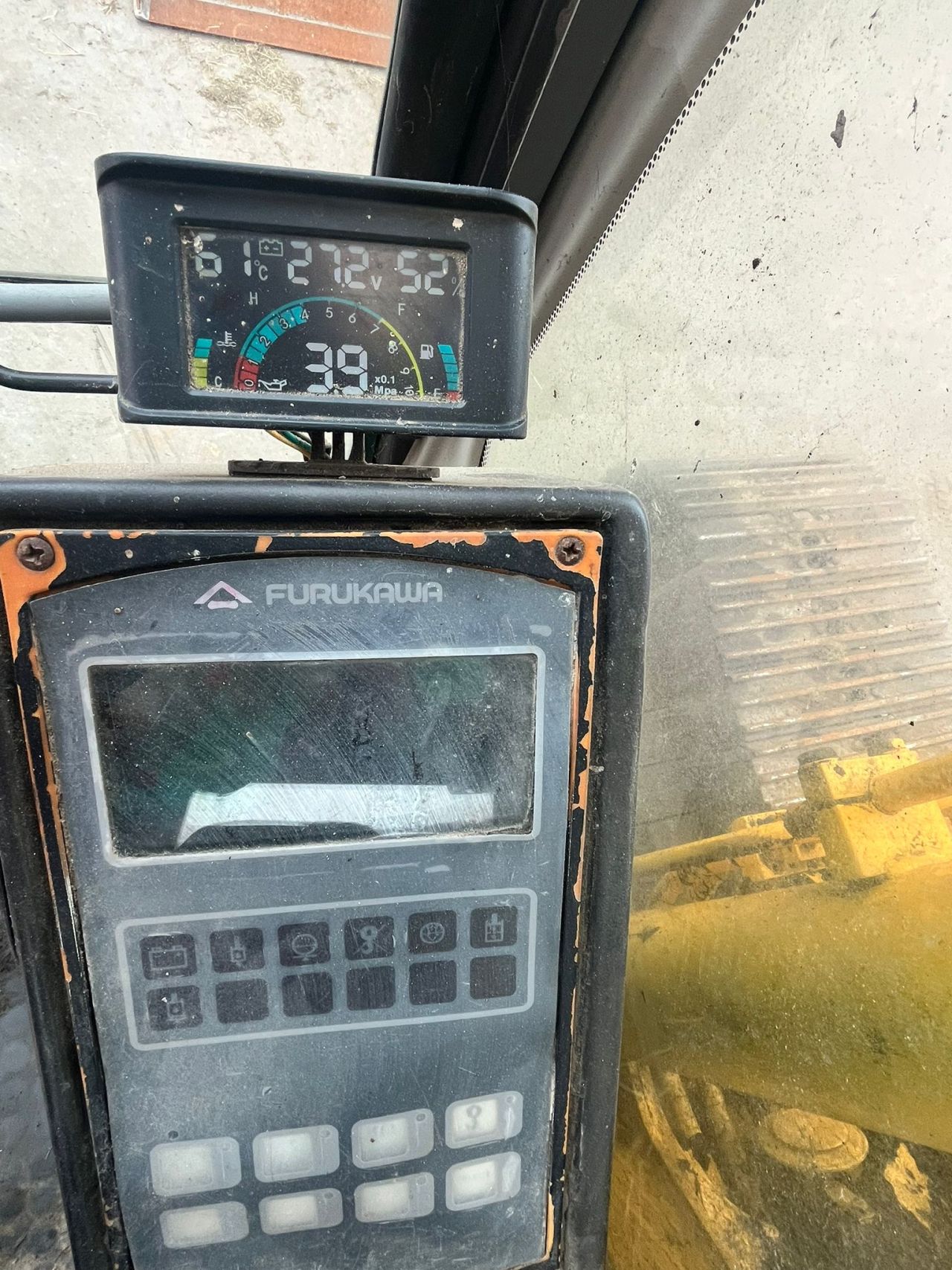 Furukawa 625 Graafmachine rupskraan