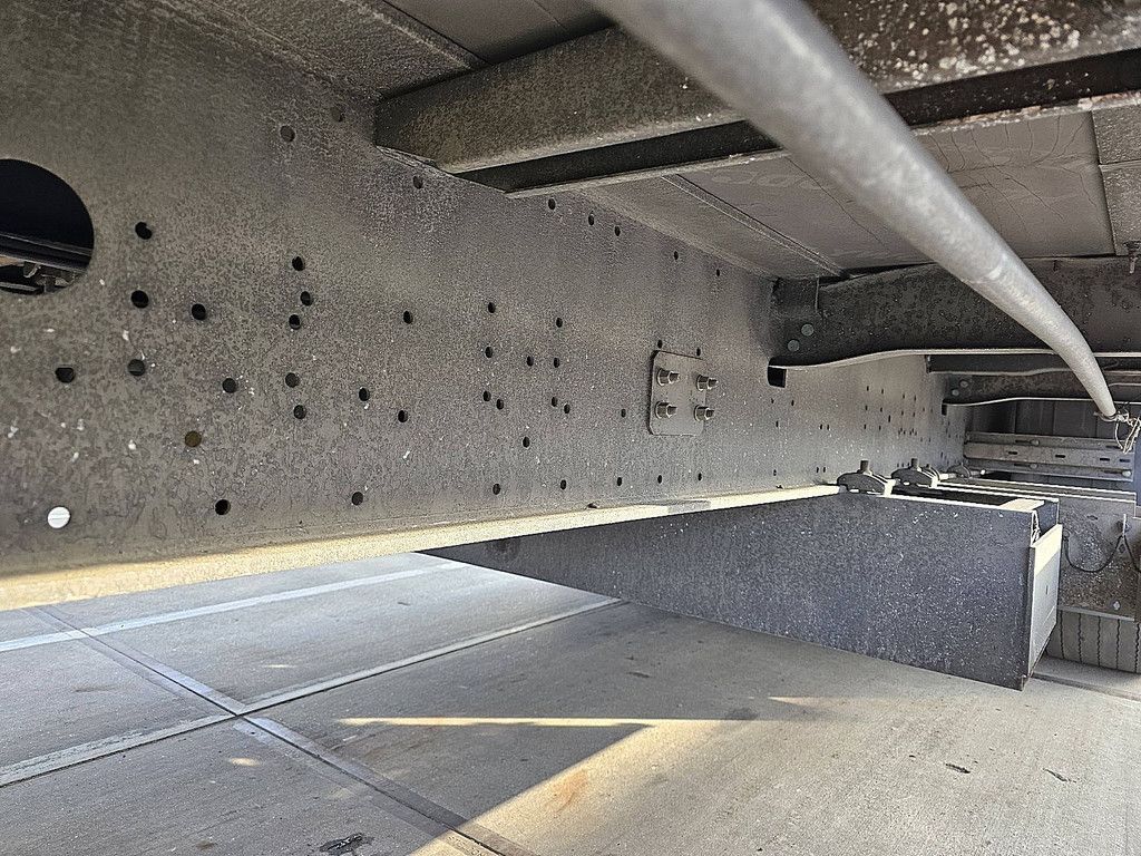 SCHMITZ SCS 24/L 13.62 MEGA