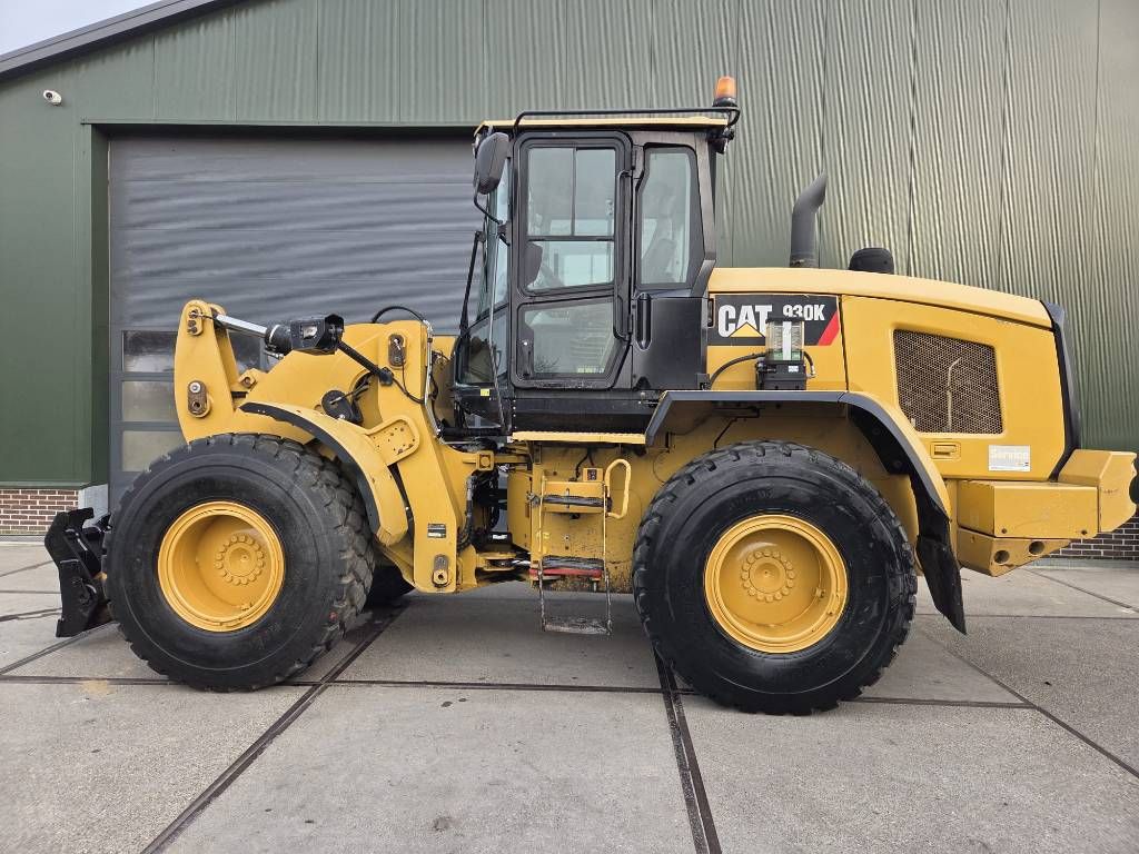 CAT 930 K