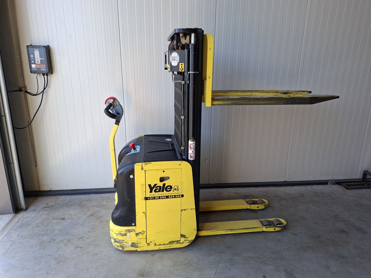 Hyster S1.6 Elektrische stapelaar triplo free lift 4m 1600 kg