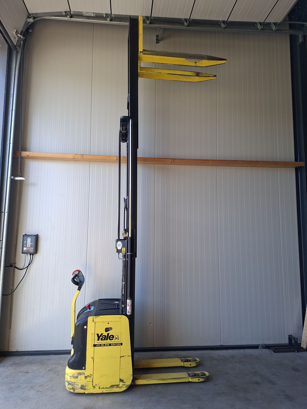 Hyster S1.6 Elektrische stapelaar triplo free lift 4m 1600 kg