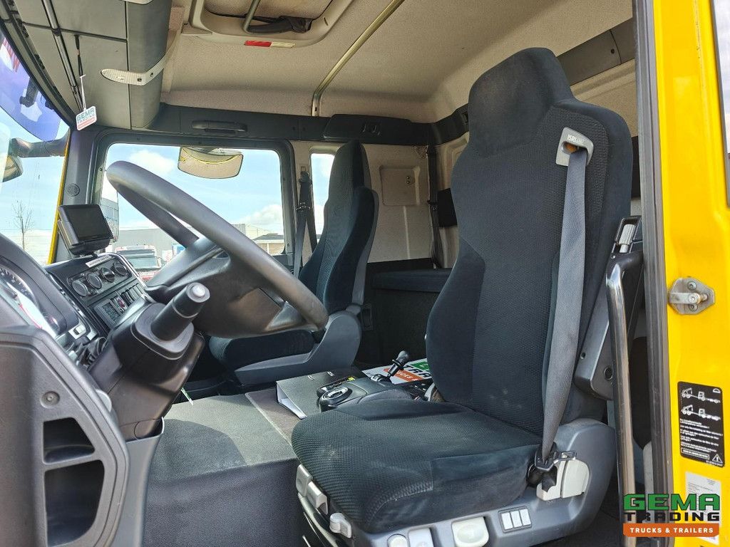 MAN TGM 15.250 4x2 DagCab(6pl.) Euro5 - HIAB 122 E-3 DUO + Evenaar + Falkom FAS3000 + Dubbele Lier 3600KG + Brill 1600KG