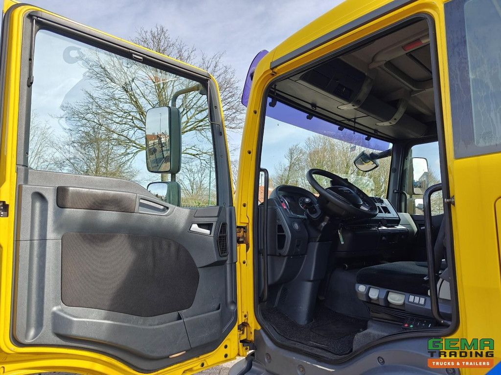 MAN TGM 15.250 4x2 DagCab(6pl.) Euro5 - HIAB 122 E-3 DUO + Evenaar + Falkom FAS3000 + Dubbele Lier 3600KG + Brill 1600KG