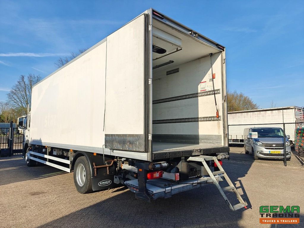 Volvo FM330 4x2 DayCab Euro6D - Refrigerator/Freezer Box 8.4m + Thermo King T-1000R Dual Evaporator + Tailgate 2000KG - SmartTacho V2