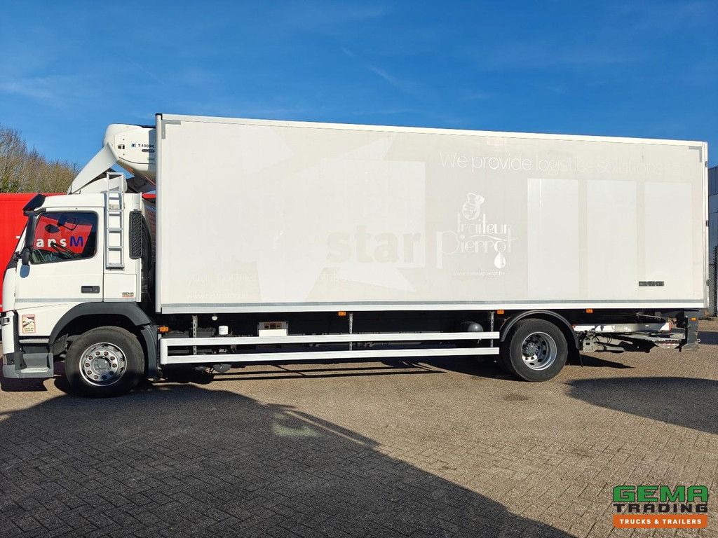 Volvo FM330 4x2 DayCab Euro6D - Refrigerator/Freezer Box 8.4m + Thermo King T-1000R Dual Evaporator + Tailgate 2000KG - SmartTacho V2
