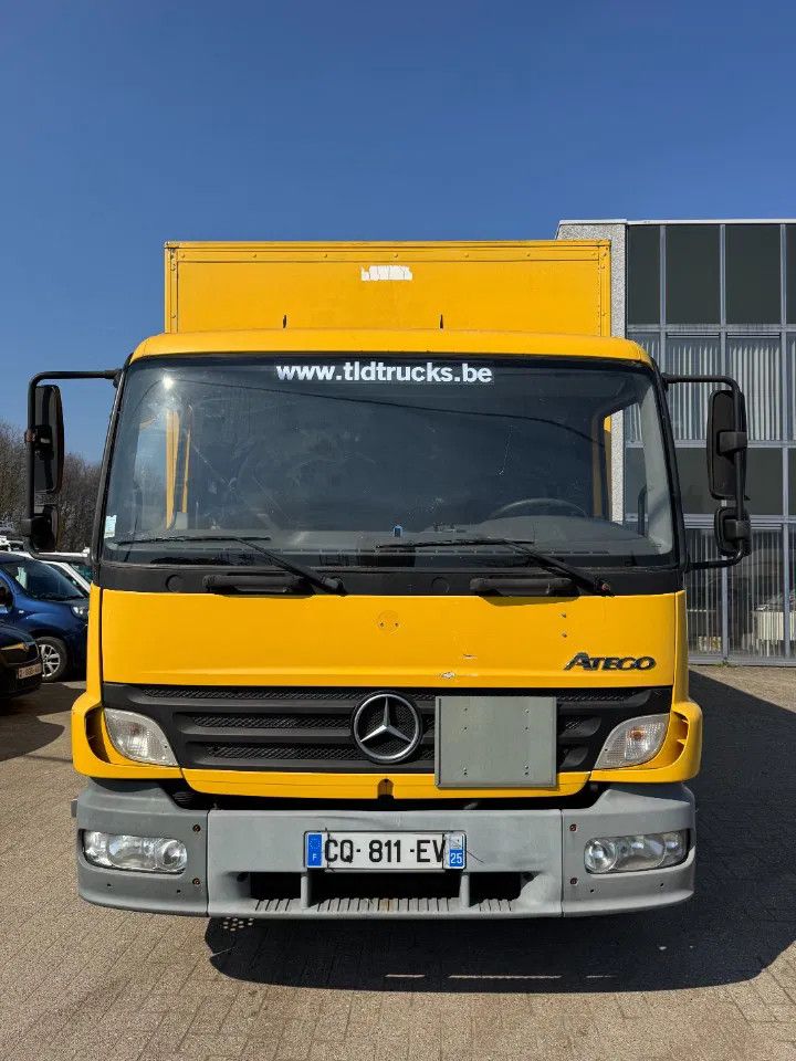 Mercedes-Benz Atego 1218 **FULL STEEL SUSPENSION-MANUAL GEARBOX**