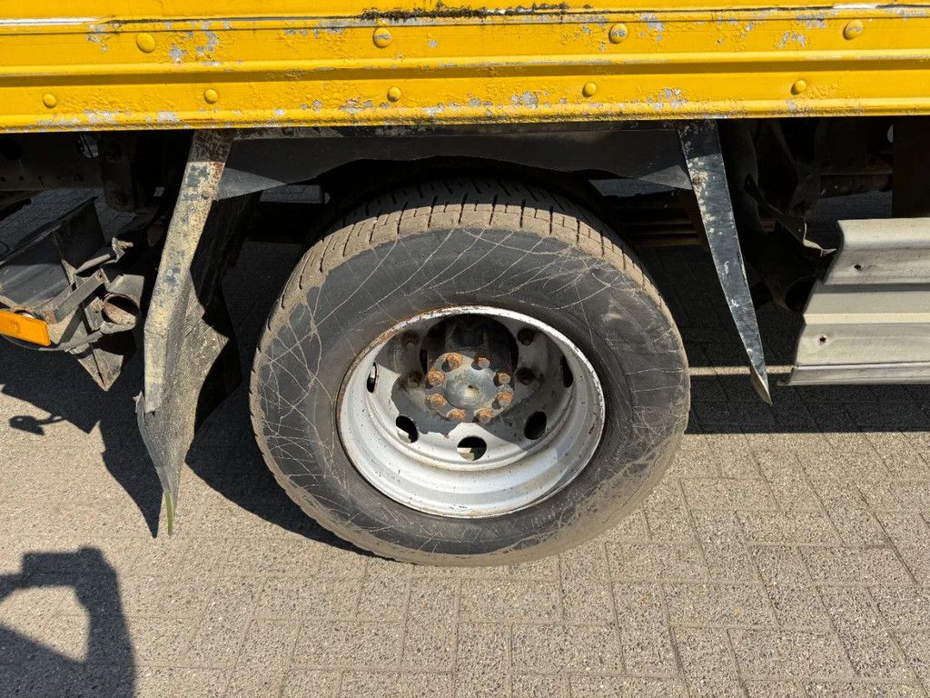 Mercedes-Benz Atego 1218 **FULL STEEL SUSPENSION-MANUAL GEARBOX**