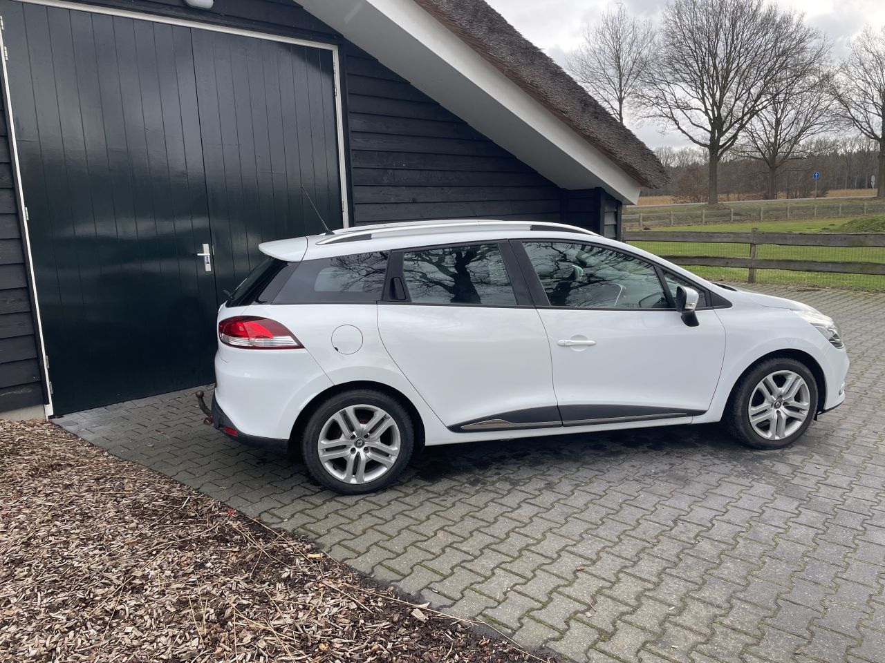 Te koop: Renault Clio Bouwjaar 2017, 187700 kilometer