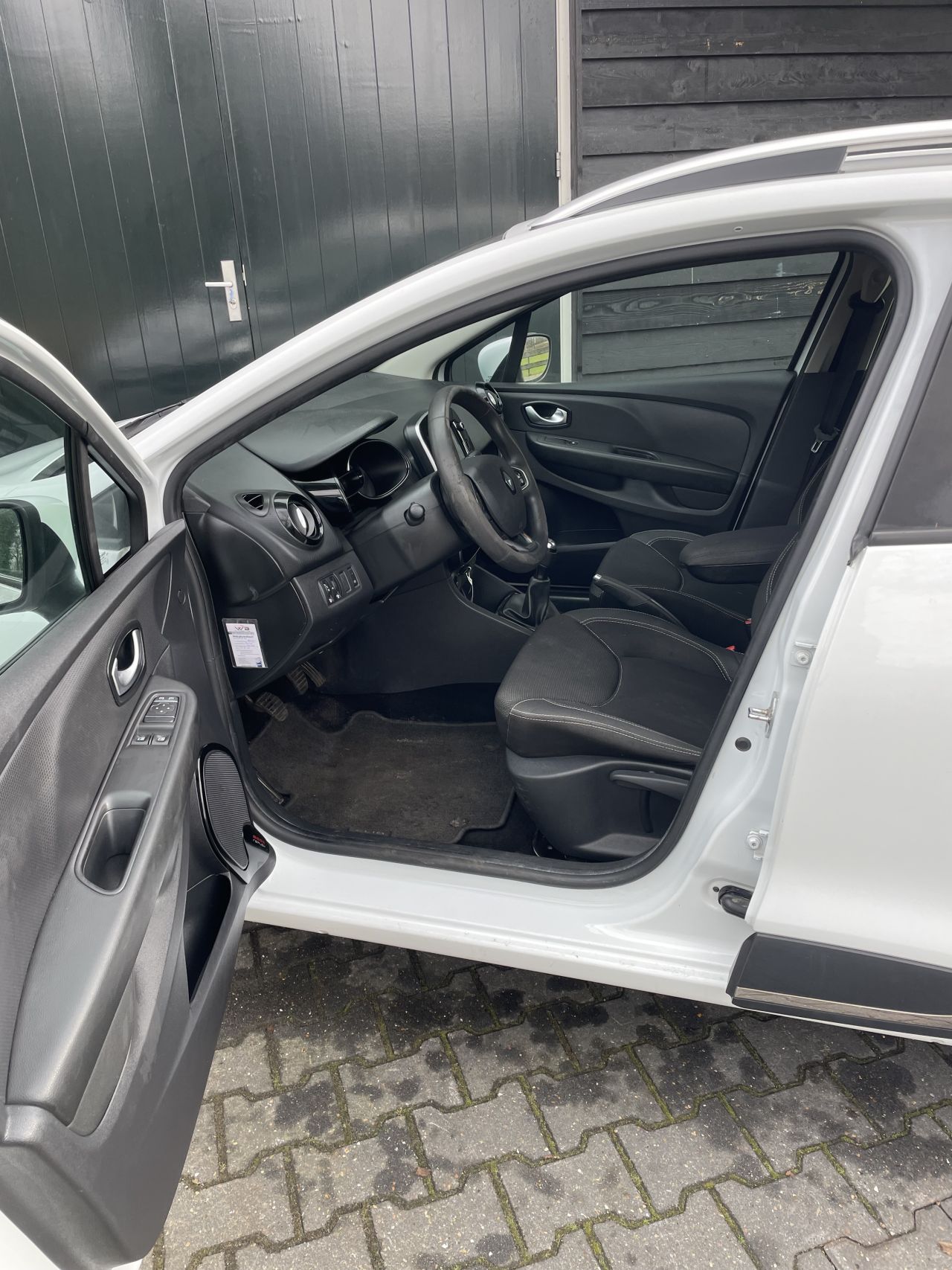 Te koop: Renault Clio Bouwjaar 2017, 187700 kilometer