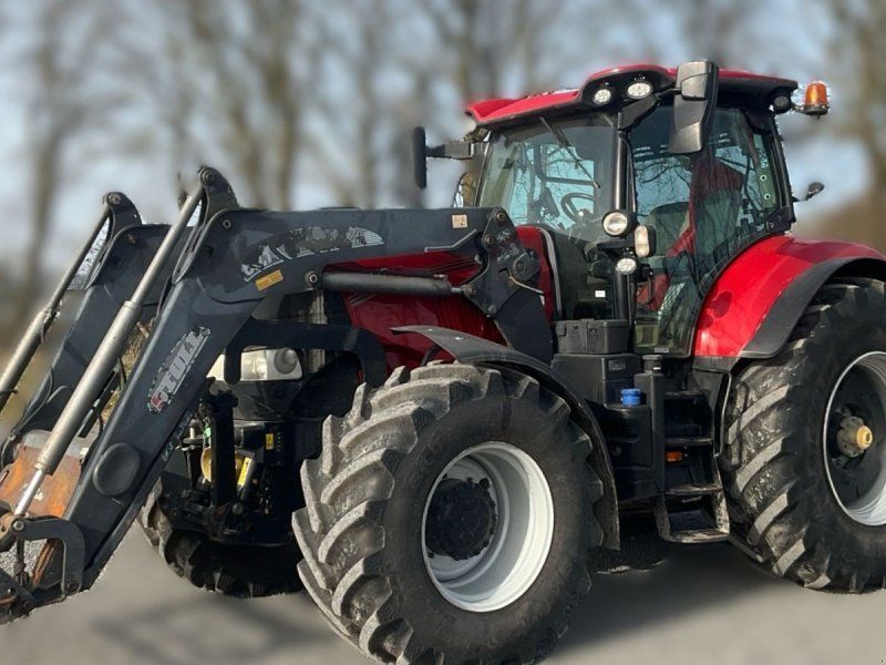 Case IH Puma 240 CVX  Med frontlift og frontPTO.