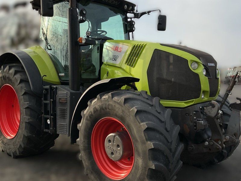Claas AXION 850 Med frontlift