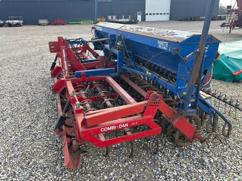 Doublet Record COMBI-DAN M/FIONETTE