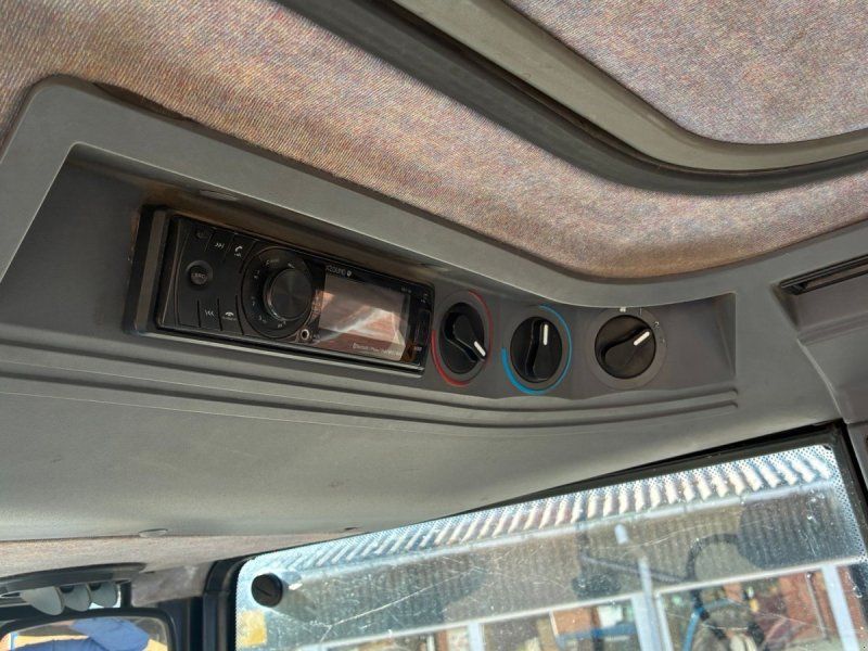 New Holland 8340 SLE SLE frontlift