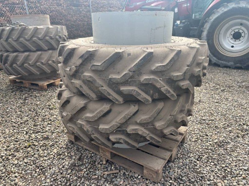 Tvillinghjul  16.9R30 Med låse