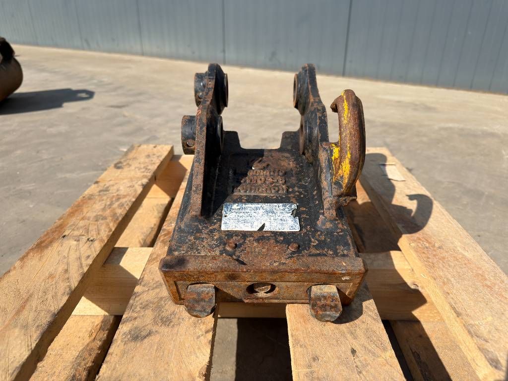 Lehnhoff MS03 - Caterpillar 301