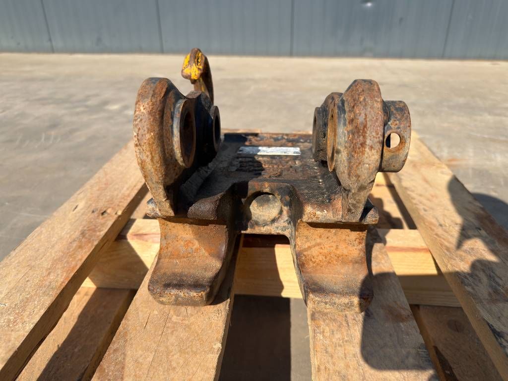 Lehnhoff MS03 - Caterpillar 301