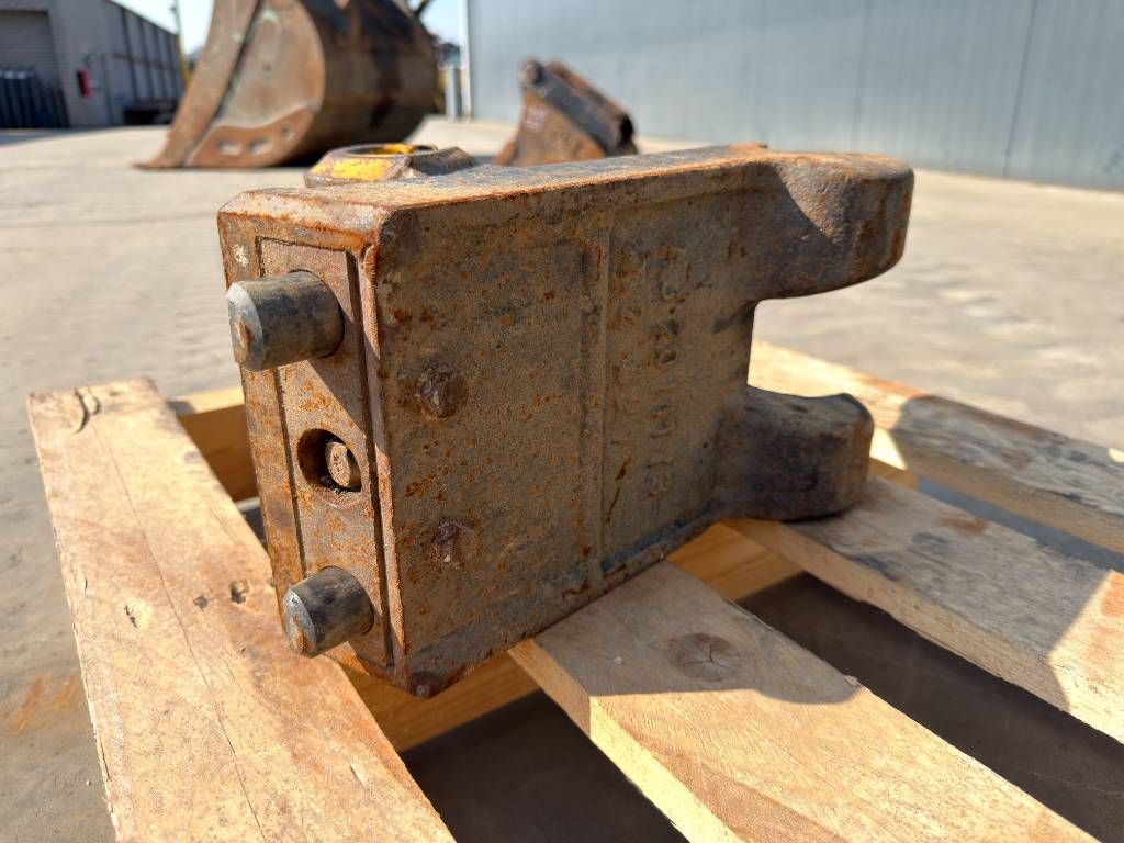 Lehnhoff MS03 - Caterpillar 301