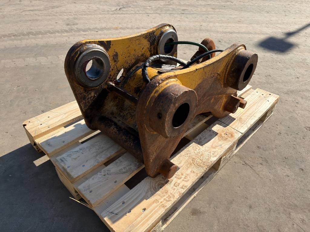 Verachtert CW40S - M318D / M320F / M322D / 320D / 320E / 323D