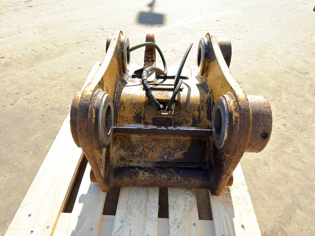 Verachtert CW40S - M318D / M320F / M322D / 320D / 320E / 323D