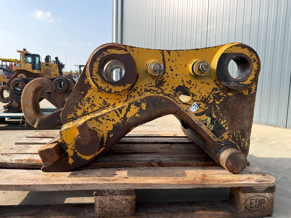 Verachtert CW45S - 325D / 329D / 329E / 329F / 330F