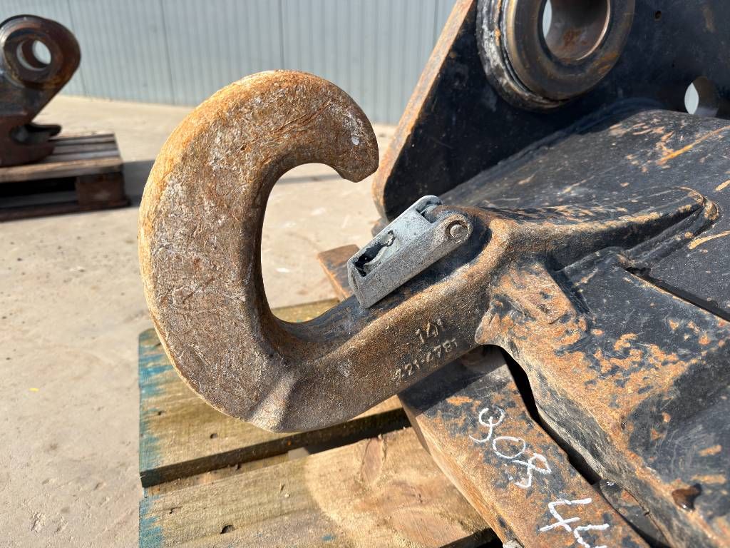 Verachtert CW45S - 330D / 336E / 336F / 340