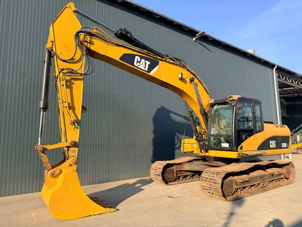 CAT 320D L