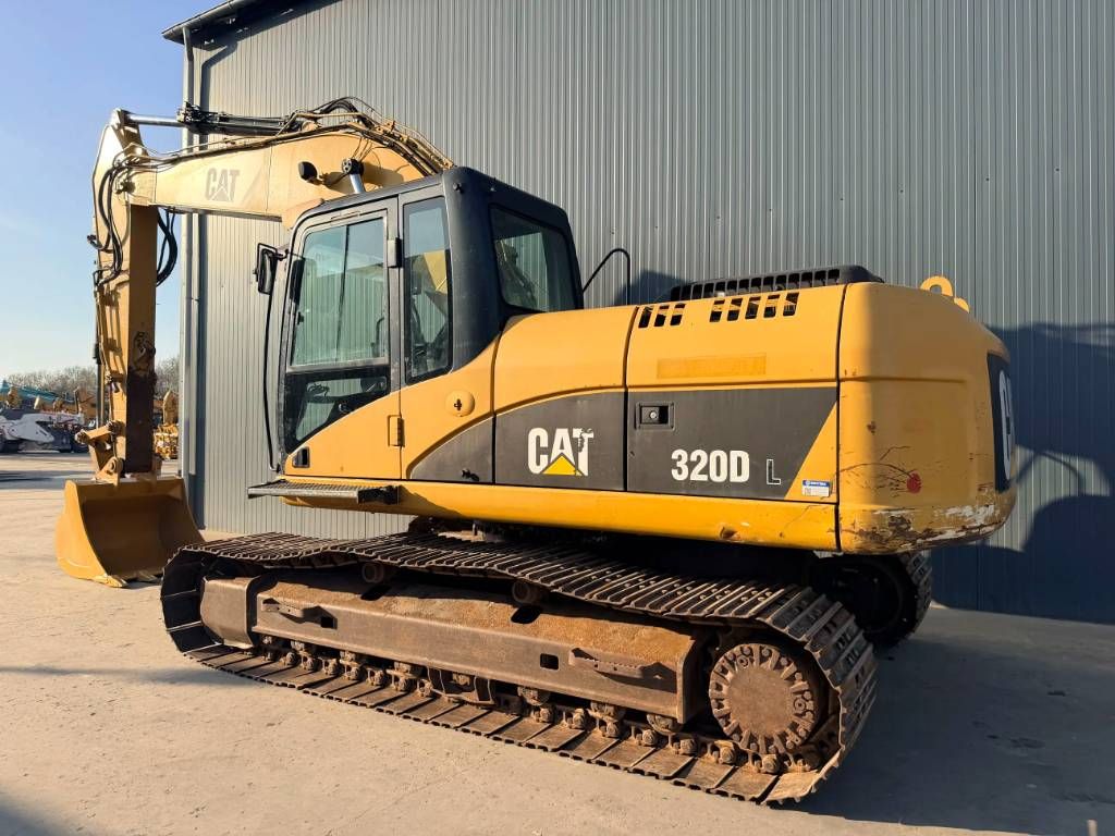 CAT 320D L