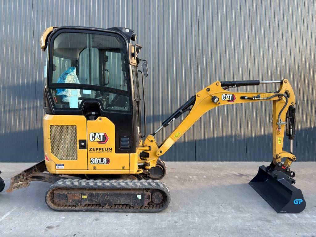 CAT 301.8 | 05A | CW05 + 2x NEW bucket