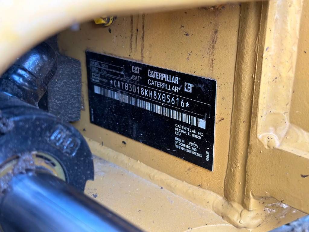 CAT 301.8 | 05A | CW05 + 2x NEW bucket