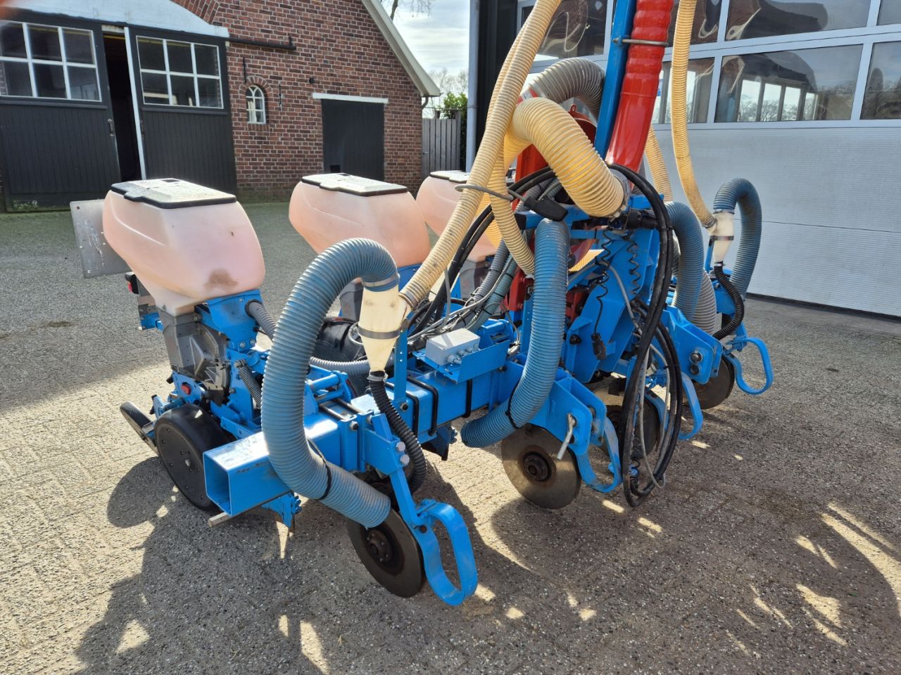 Monosem 4 rijige maiszaaier met fronttank set t.b.v. spitmachine