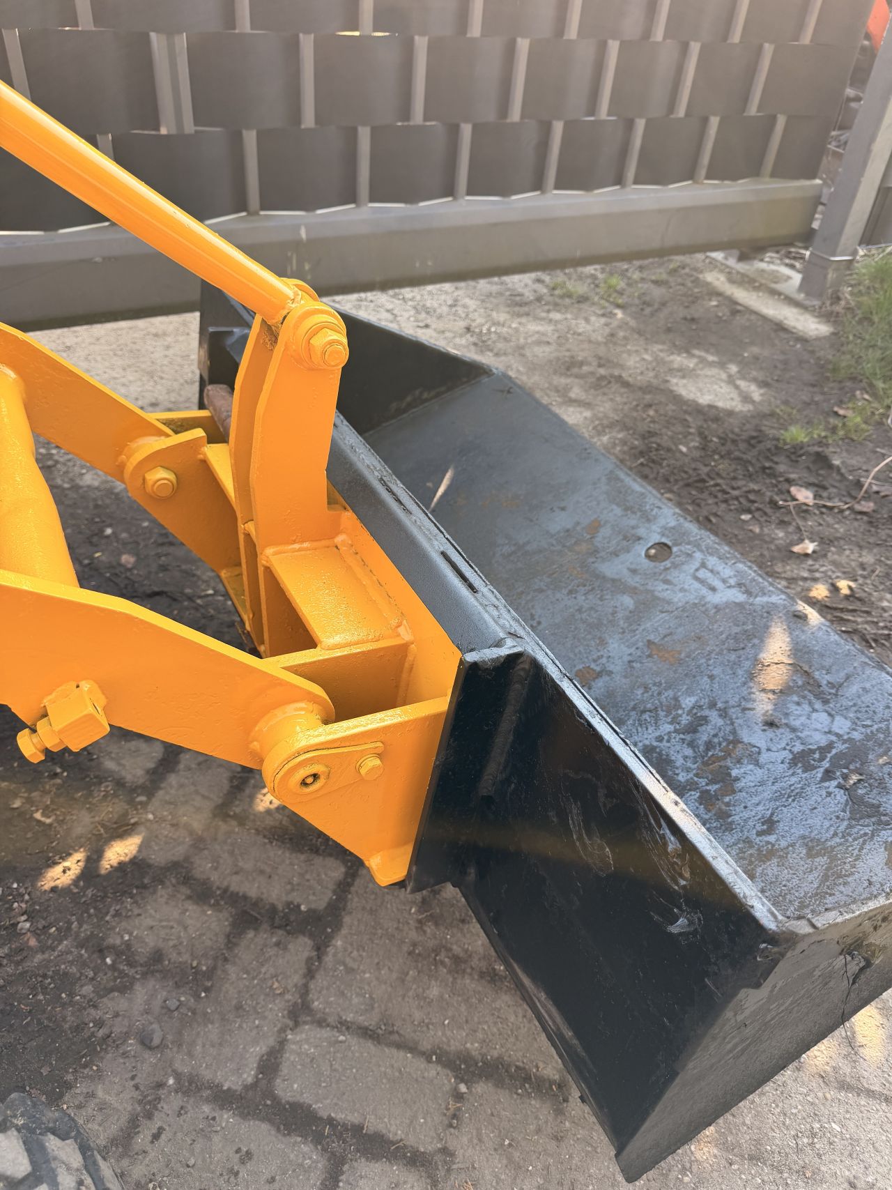 Knikmops 90 mini shovel avant giant multi one schaffer weidemann