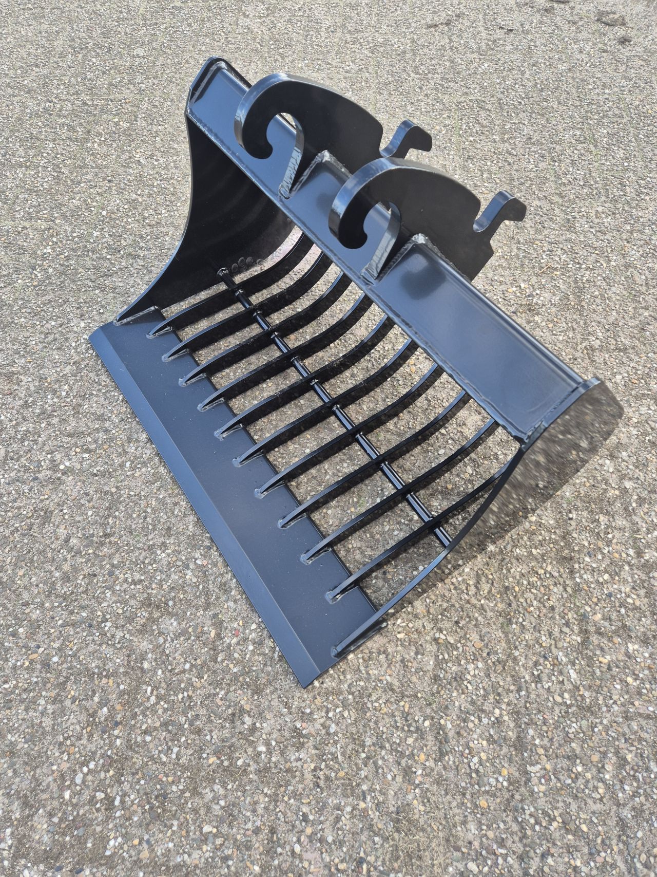 Puinbak, grondbak, graafbak, slotenbak, minigraver